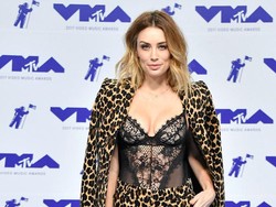 Kesha Bagikan Nomor Telepon sebagai Cara Unik Promo Album