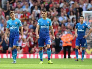Arsenal Kalah Tanpa Perlawanan di Anfield