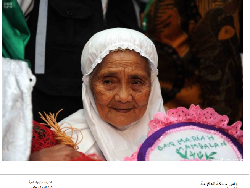 Apa Rahasia Baiq Mariah Tetap Sehat di Usia 104 Tahun?