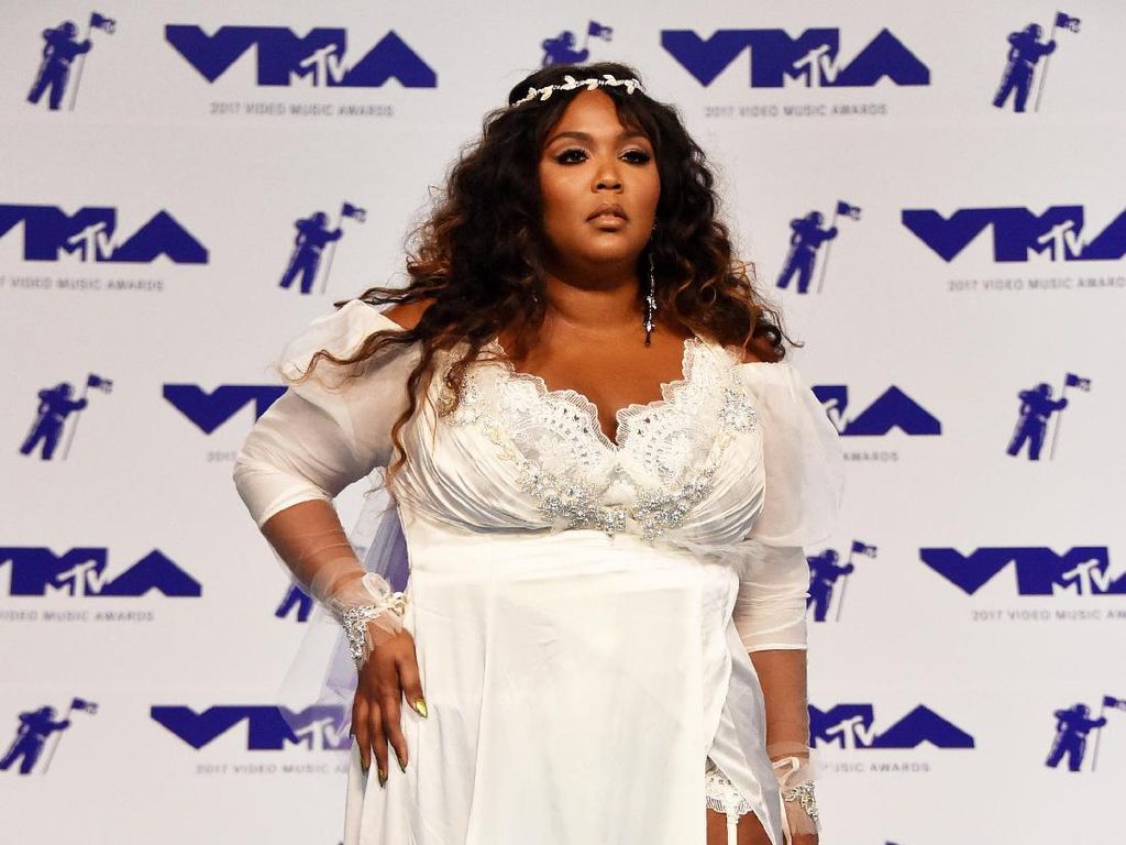 Bukan Billie Eilish, Lizzo Kuasai Nominasi Grammy Awards 2020 Bukan Billie Eilish, Lizzo Kuasai Nominasi Grammy Awards 2020