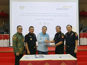 ID Card Pegawai Bea Cukai Bisa Buat Belanja di Kantin ID Card Pegawai Bea Cukai Bisa Buat Belanja di Kantin