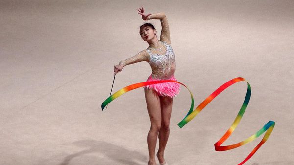 Menyaksikan Liukan Indah Pesenam Ritmik di SEA Games 2017