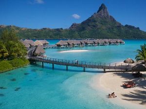 Foto: Bora-bora, Tempat Liburannya Artis Dunia