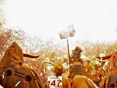 Foto: Pesta Kembang Api yang Keren di Spanyol