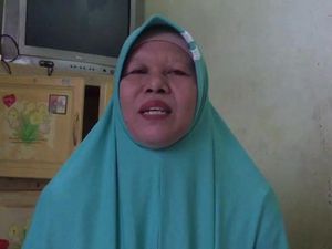 Kisah Penjual Nasi, Rela Ngutang Demi Umrah First Travel