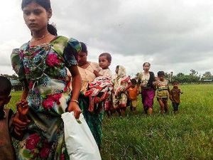 MUI Minta Pemerintah RI Desak Myanmar Hentikan Konflik Rohingya MUI Minta Pemerintah RI Desak Myanmar Hentikan Konflik Rohingya