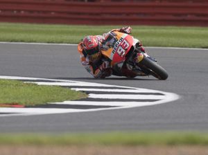 Crutchlow Sebut Marquez Sekarang Beda