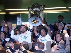 Akhirnya, Madrid Terima Trofi Juara La Liga Musim Lalu