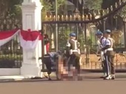 Aksi Gila Brokington, Bugil dan Nekat Terobos Istana Merdeka