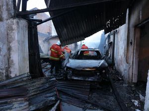 Jazz Ikut Terbakar dalam Kebakaran Dua Rumah di Tambak Madu