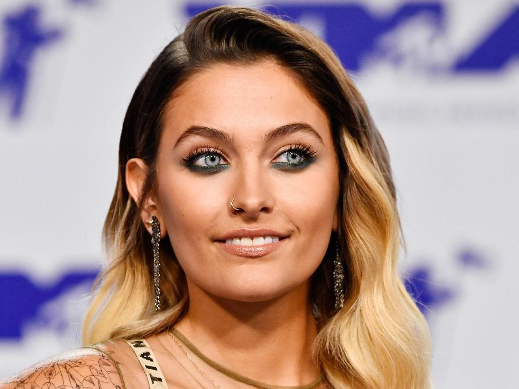Pengakuan Paris Jackson yang Tak Mau Diberi Label Soal Seksualitasnya Pengakuan Paris Jackson yang Tak Mau Diberi Label Soal Seksualitasnya