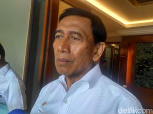 Isu Pembelian Senjata, Wiranto: Hanya Miskomunikasi Saja Isu Pembelian Senjata, Wiranto: Hanya Miskomunikasi Saja