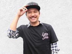 Roy Marten Bersyukur Gading Marten Digaet Banyak Perempuan