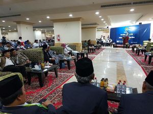 Ribuan Petugas Digembleng Siapkan Diri Jelang Puncak Haji Ribuan Petugas Digembleng Siapkan Diri Jelang Puncak Haji