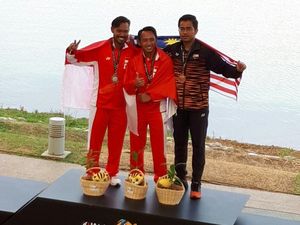 Zahidi Kembali Sumbang Emas pada Cabang Ski Air Zahidi Kembali Sumbang Emas pada Cabang Ski Air