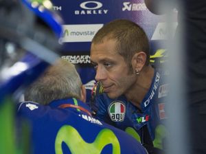 Rossi Diprediksi Pulih dalam 30-40 Hari