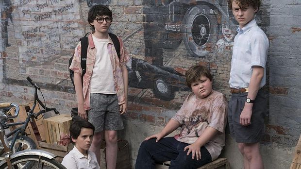 Stephen King Respons Kontroversi Adegan 'IT' yang Dihilangkan