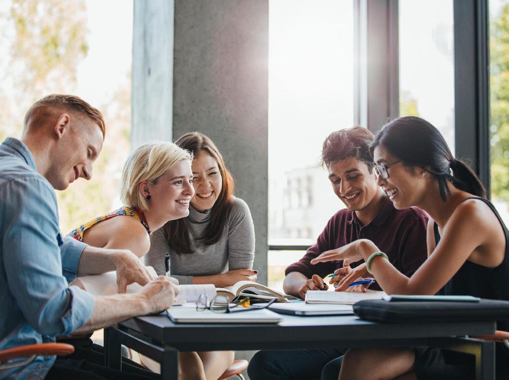 Mau Kuliah di Luar Negeri Tapi Tak Percaya Diri? Ini Tips dari Alumni Universitas Bremen Mau Kuliah di Luar Negeri Tapi Tak Percaya Diri? Ini Tips dari Alumni Universitas Bremen