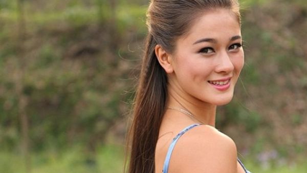 Pebulutangkis Cantik Ini Mencuri Hati Netizen