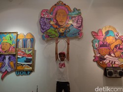 Muklay Riset Tren Mengoleksi Sneakers