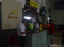 Tiket KA Mudik Idul Adha Ludes, Daop 3 Cirebon Siapkan KA Tambahan