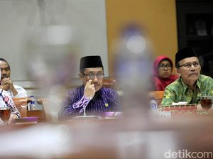 Komisi III DPR Cecar KY soal Penilaian Seleksi Hakim Agung Komisi III DPR Cecar KY soal Penilaian Seleksi Hakim Agung