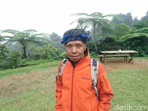 Mimpi Pengidap Kanker Stadium 4 Mendaki Atap Dunia