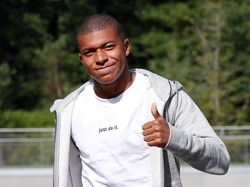 Mbappe Jadi Tempat Curhat Dembele Saat Cemas Tunggu Transfer ke Barca Tuntas