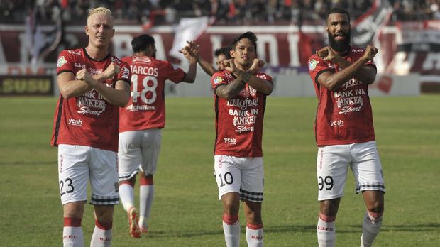 Bali United terus menempel ketat Bhayangkara FC di posisi kedua klasemen sementara Liga 1. (