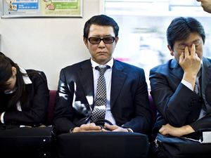 Apa Bedanya Pekerja Keras dan Workaholic?