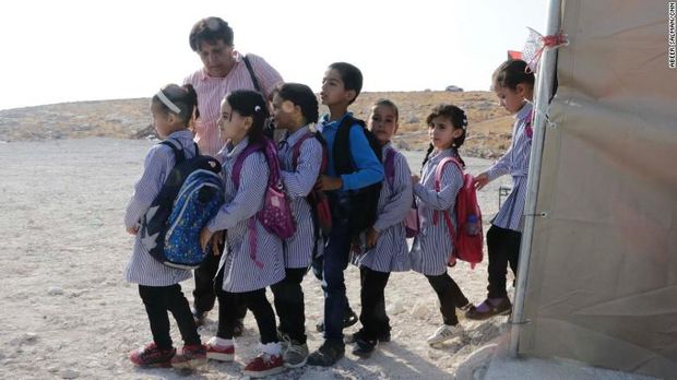 Cerita Pilu Anak-anak Palestina yang Sekolahnya Dihancurkan Israel