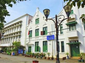 Indonesia Heritage Walk Ajak Turis Jelajahi Kota Tua Jakarta Gratis