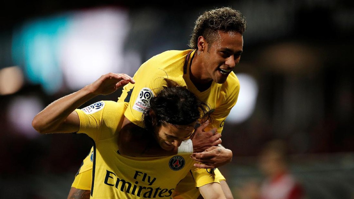 Neymar dan Edinson Cavani (Benoit Tessier/Reuters)