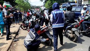 Dishub Jaksel Tertibkan Parkir Liar