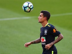 Neymar Sebut Coutinho Menderita