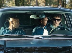 Sinopsis Baby Driver, Upaya Sopir Tuli Melepas Diri dari Sindikat Penjahat Sinopsis Baby Driver, Upaya Sopir Tuli Melepas Diri dari Sindikat Penjahat