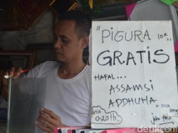 Pigura Gratis dari Joko Tole Cirebon, Syaratnya Baca 3 Surat Alquran