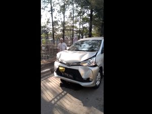 Rombongan Pengantar Jenazah Tabrakan Beruntun di Jalur TransJ