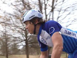 Pria Ini Kalahkan Diabetes Tipe 1 dengan Bersepeda