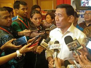 Pulang dari Singapura, Wiranto Usul ke Jokowi Bentuk Badan Siber Pulang dari Singapura, Wiranto Usul ke Jokowi Bentuk Badan Siber