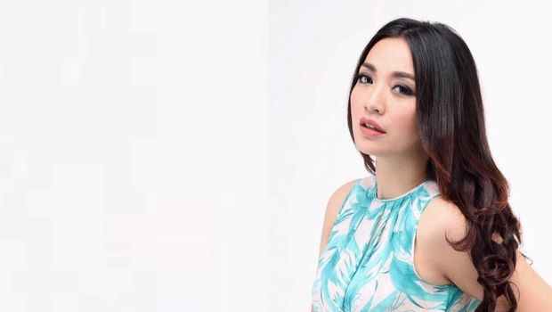 Hesti Purwadinata Santuy Ngaku Jadi Istri Hasil Tikungan