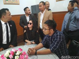 David NOAH dan Gracia Indri Resmi Cerai