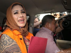 Usai Jenguk Bunda Sitha, Sekjen PAN: Dia Banyak Beribadah