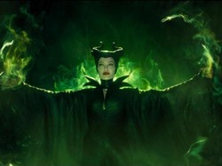 Kembalinya Angelina Jolie Si Peri Pembawa Kutukan di Maleficent 2