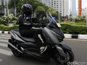 Yamaha Xmax dan Honda Forza Pakai Busi Unik, Ini Penjelasannya