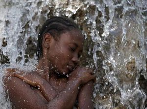 Foto: Memuji Dewi Cinta