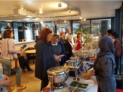 Promosi Kuliner Indonesia di Polandia Lewat Sate Kambing, Mie Kocok hingga Pisang Goreng