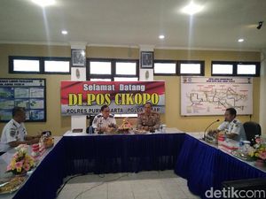 Puncak Macet Libur Idul Adha Diprediksi Besok Pagi Puncak Macet Libur Idul Adha Diprediksi Besok Pagi