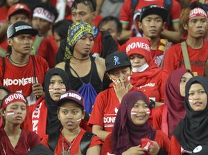 #SedulurCatur: Donasi Suporter Timnas pada Keluarga Catur Juliantono #SedulurCatur: Donasi Suporter Timnas pada Keluarga Catur Juliantono