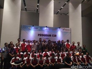 Mekanik Diberi Asuransi Agar Bisa Maksimal Bekerja